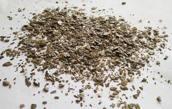 Vermiculite e tala 4